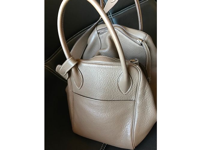 Borsa a mano Hermès Lindy 34 in pelle Etoupe Marrone - vista 3