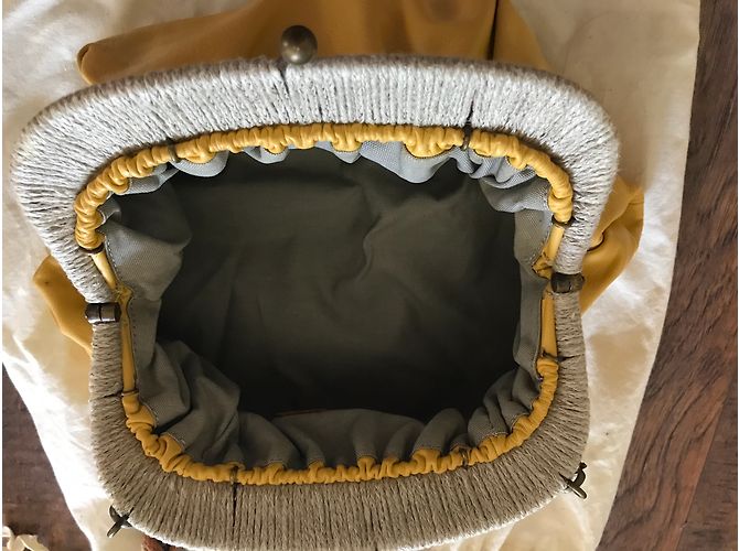 Borsa Balloon Marni in pelle d'agnello gialla Giallo - vista 5