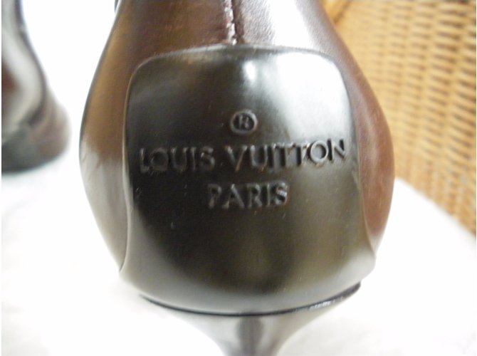 Louis Vuitton Stiefel Braun - Ansicht 9