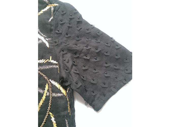 Antik Batik Top Túnica de Algodón Negro con Bordado Dorado - vista 6