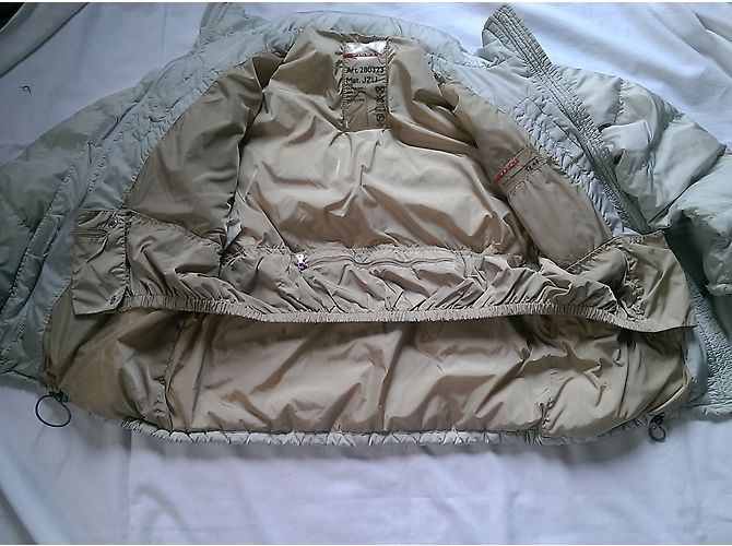 Chaqueta de Plumón Prada Beige de Nylon - vista 6