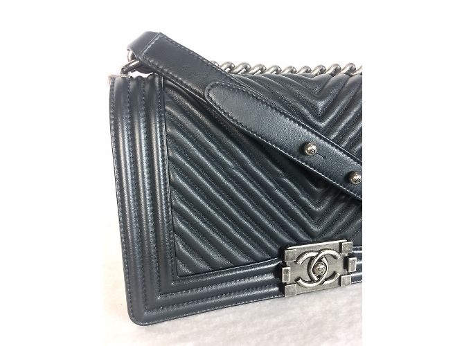 Chanel Boy Medium Chevron Navy Navy blue - view 4