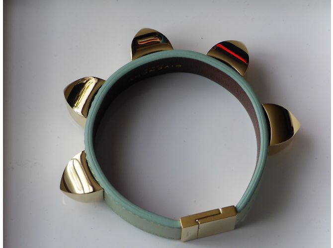 Bracciale borchiato Givenchy in pelle di vitello verde e ottone - vista 14