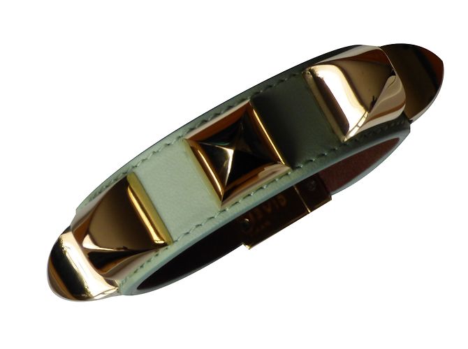 Bracciale borchiato Givenchy in pelle di vitello verde e ottone - vista 4