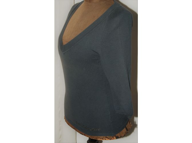 Suéter Calvin Klein de algodón cuello pico gris - vista 7