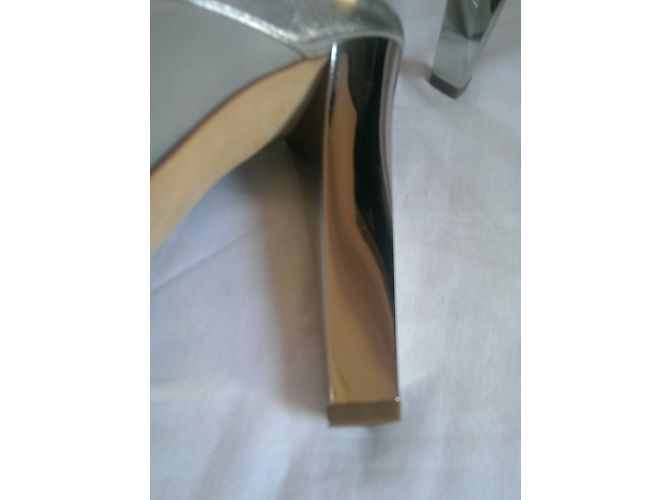 Sandali con tacco in pelle argento Alberta Ferretti - vista 8
