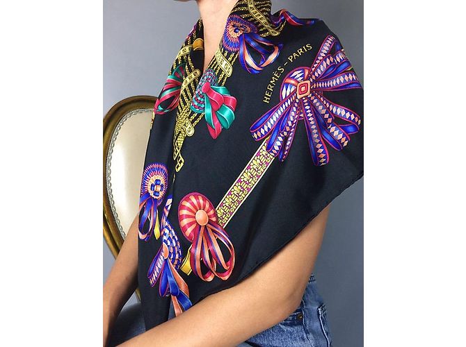 Carré di seta Les Rubans Du Cheval Hermès Parigi Multicolore - vista 3