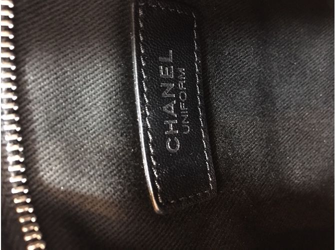 Chanel Pochette Bandoleer Uniform Schwarz - Ansicht 6