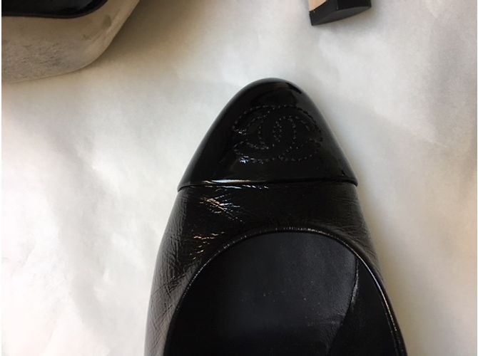 Décolleté Chanel in pelle nera con tacco 8cm Nero - vista 13