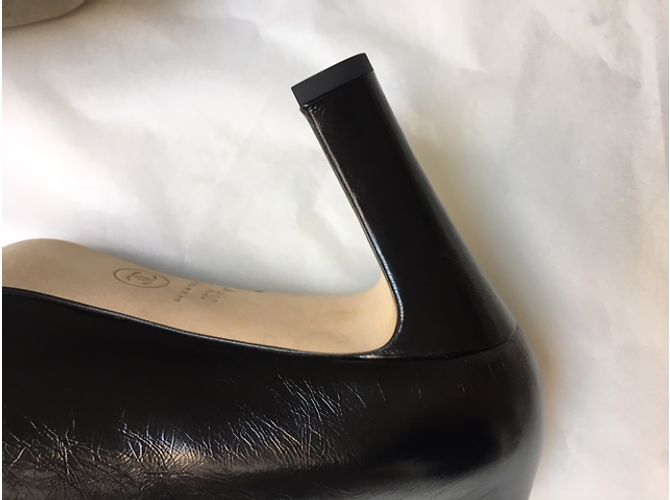 Décolleté Chanel in pelle nera con tacco 8cm Nero - vista 20