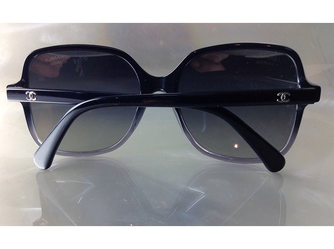 Chanel Occhiali da sole Nero - vista 6