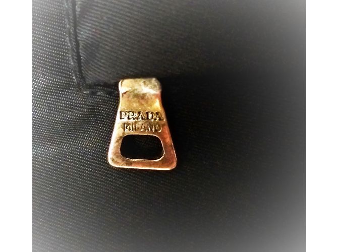 Chubasquero de nylon negro Prada - vista 6