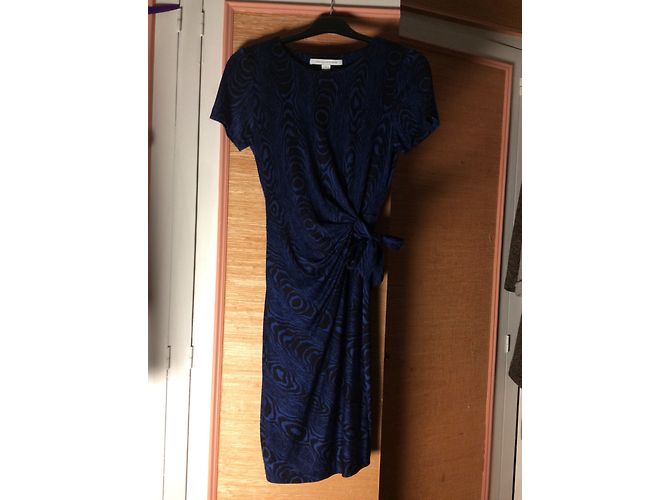 Diane Von Furstenberg Kleid aus blauer Seide - Ansicht 3