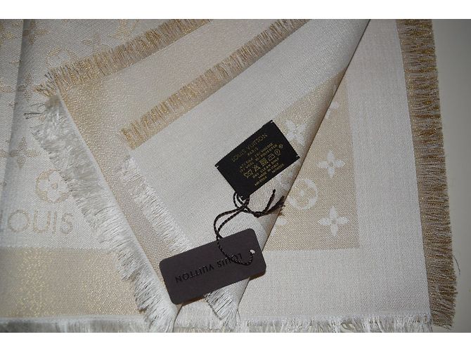 Louis Vuitton Bufanda clásica del monograma Beige - vista 2