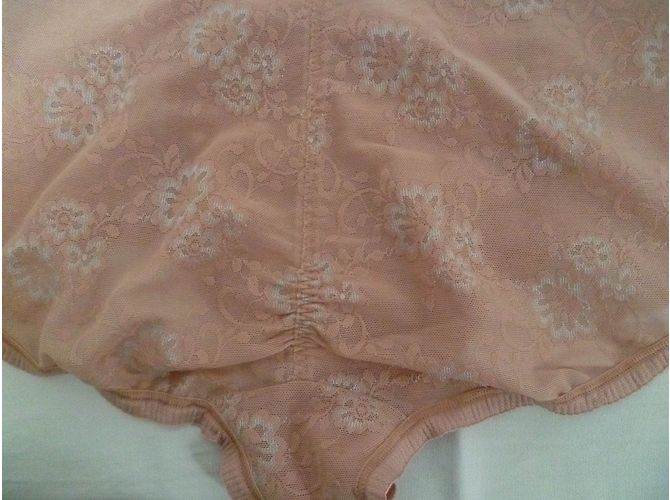 Autre Marque Braga Ventre Plano de Talle Alto Encaje Rosa Beige Carne - vista 4