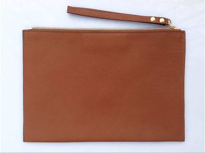 Clutch Pierre Hardy de couro caramelo - vista 4