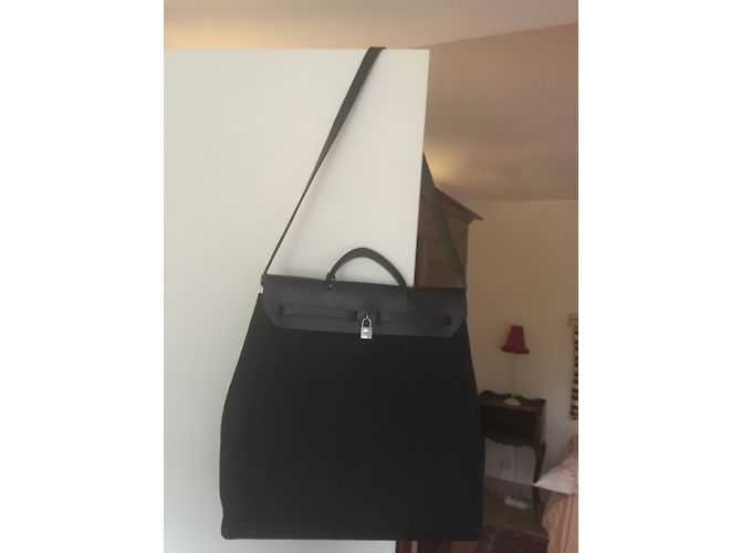 Borsa Hermès Hairbag Nera in Pelle e Tela Nero - vista 4