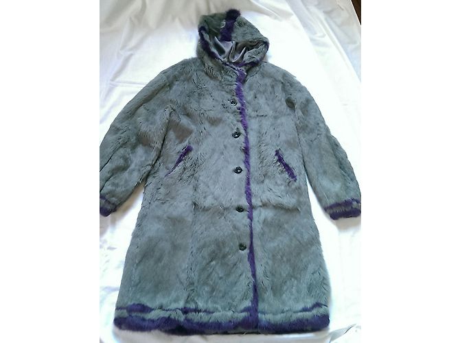 Cappotto in pelliccia di coniglio Antik Batik grigio antracite e viola - vista 3