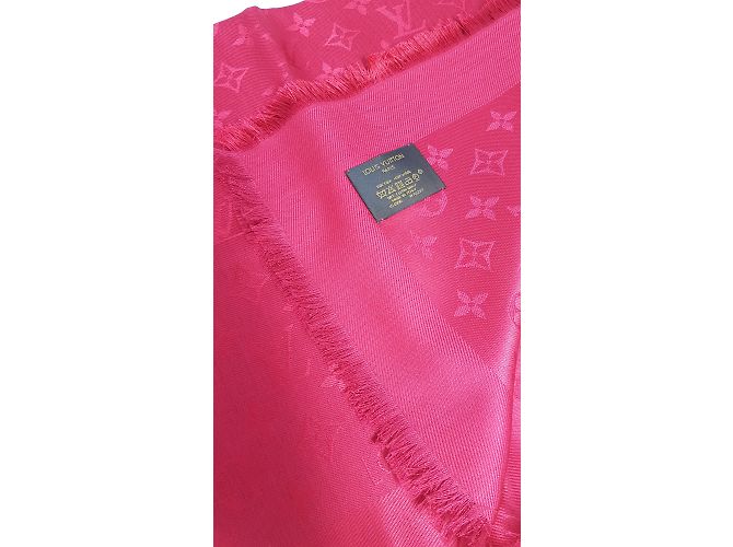 Louis vuitton scialle monogramma pomme d'amour - vista 4