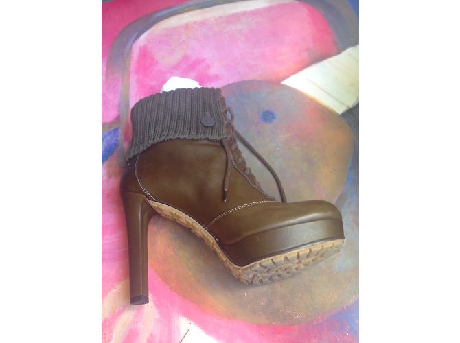 Botines Gucci Sadle Soft Wool RIB Winter Leaf Khaki Caqui - vista 3