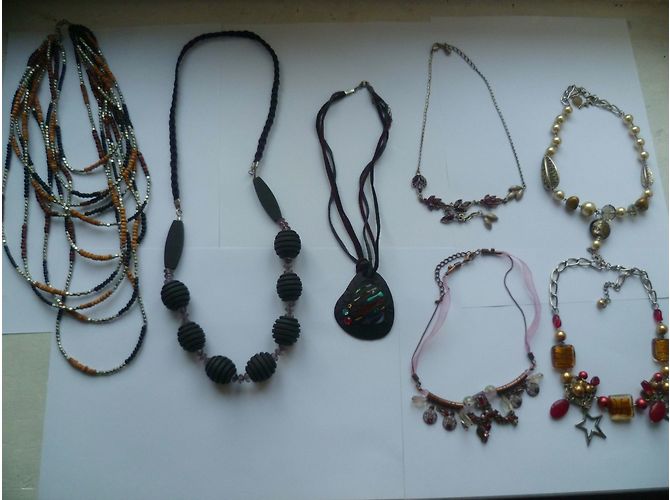 Set di 7 collane e 2 bracciali inconnue in acciaio Multicolore - vista 3