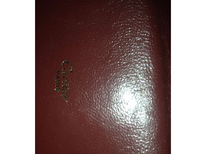 Borsa a tracolla Cartier in pelle rosso scuro Bordò - vista 5