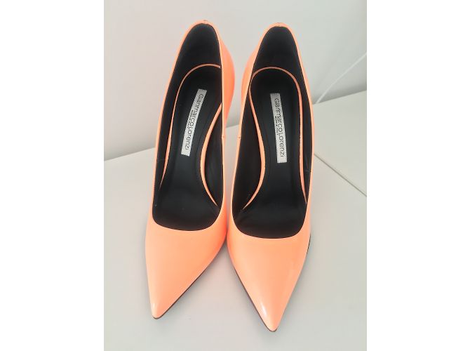 GIANMARCO LORENZI Pumps aus Lackleder mit hohem Absatz - Ansicht 8