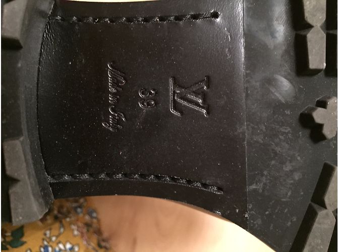 Louis Vuitton Stiefel Schwarz - Ansicht 7