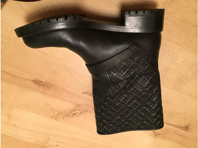 Louis Vuitton Stiefel Schwarz - Ansicht 8
