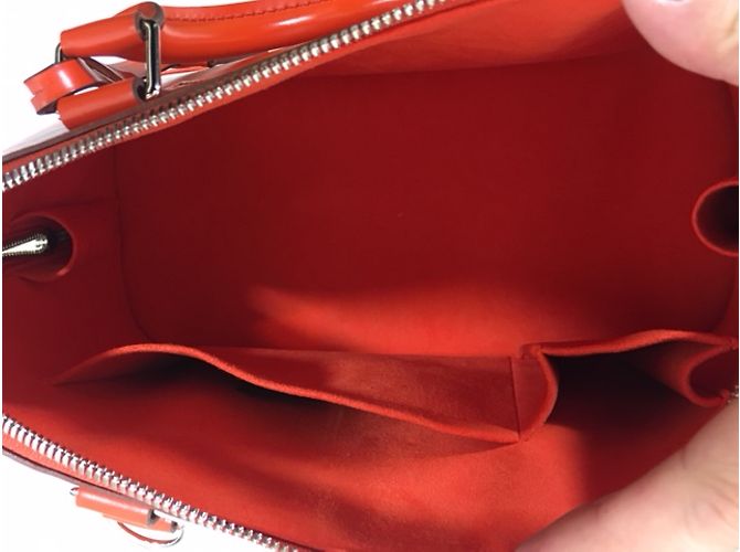Louis Vuitton Alma PM Naranja - vista 11