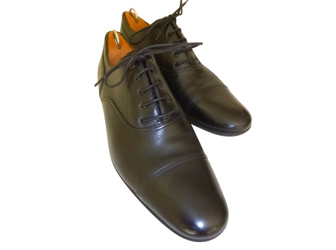 Scarpe Derby Hermès in pelle nera Nero - vista 2