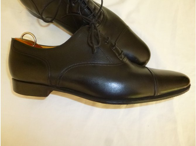 Scarpe Derby Hermès in pelle nera Nero - vista 4