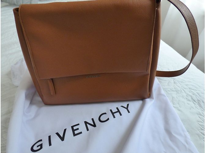 Borsa a spalla Givenchy Pandora in pelle marrone Caramello - vista 20