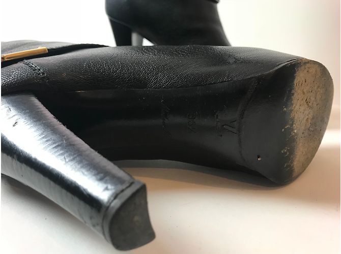 Botas Louis Vuitton de piel negra 37.5 Negro - vista 11