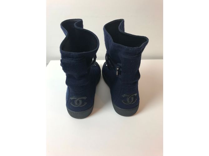 Sneakers Chanel Blu Marina e Nero in Tela Blu navy - vista 3