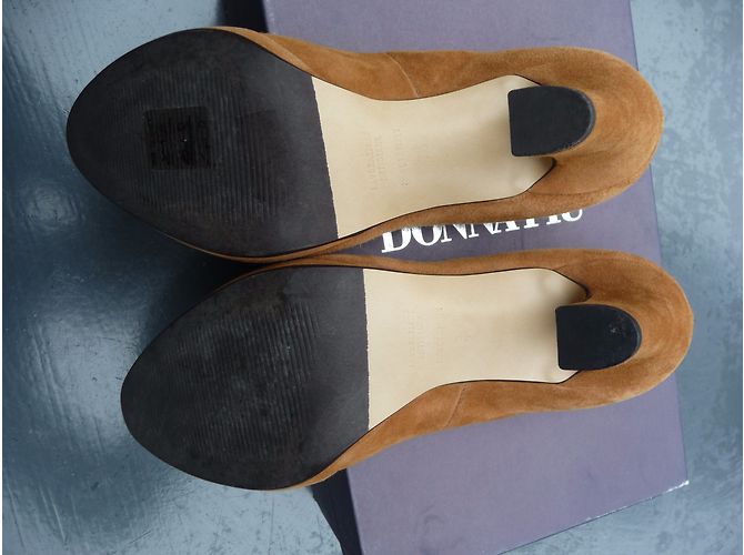 Autre Marque Décolleté DONNA PIU in camoscio cammello 36 Caramello - vista 5