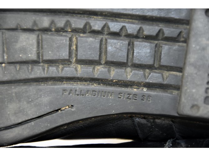Palladium Stiefel Schwarz - Ansicht 9