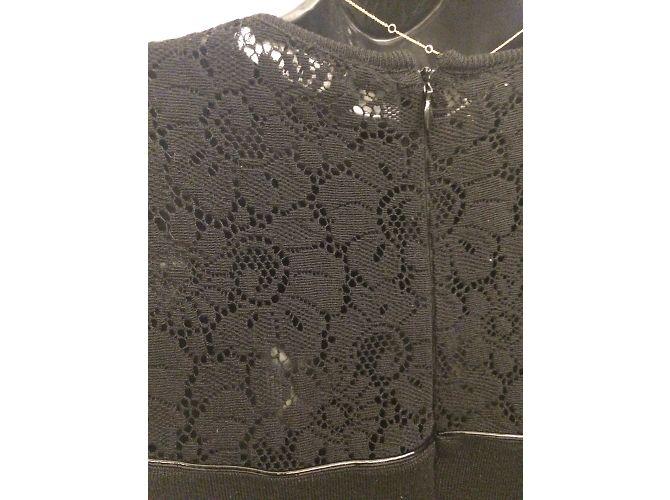 Autre Marque Schwarzes Kleid Lil for the Other mit Spitze an den Schultern - Ansicht 6