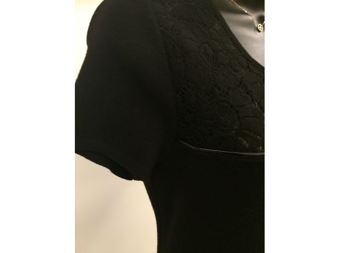 Autre Marque Schwarzes Kleid Lil for the Other mit Spitze an den Schultern - Ansicht 7