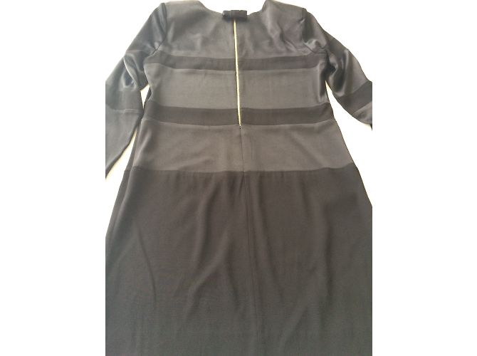 Sandro Kleid schwarz aus Krepp mit Satinbändern - Ansicht 7