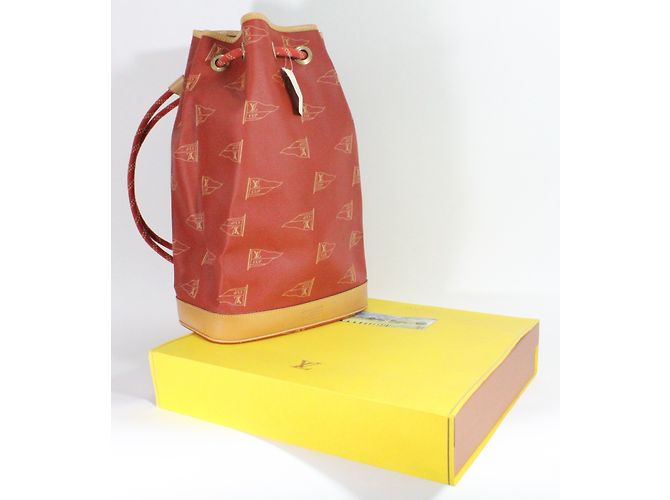 Louis Vuitton America's cup  - Model : SAINT MALO Multiple colors - view 5