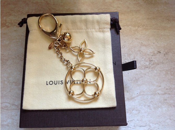 Louis Vuitton Ciondoli BLOOMY D'oro - vista 2