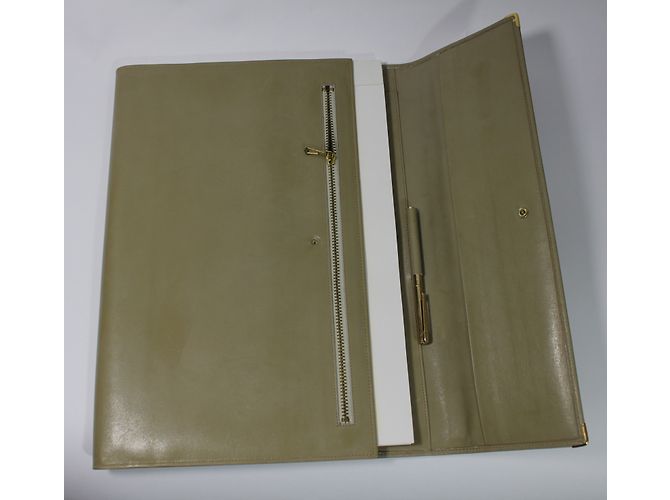 Salvatore Ferragamo Note Cover - view 5