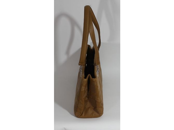 Borsa a mano Cartier in pelle beige - vista 5