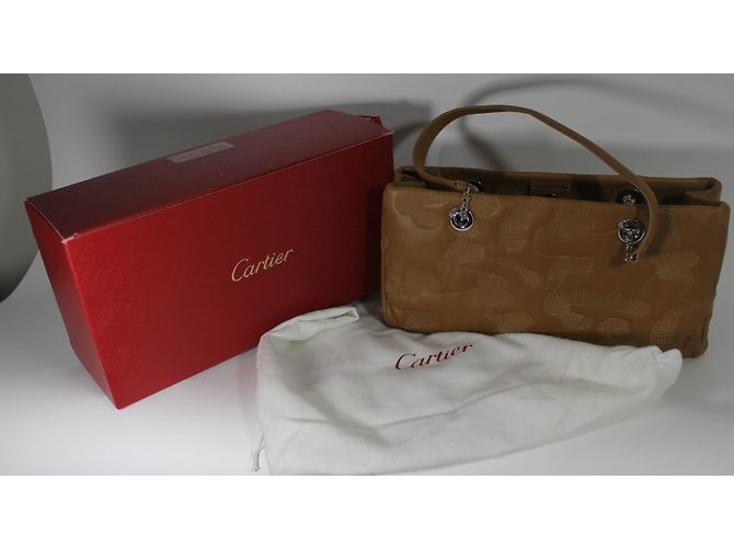 Borsa a mano Cartier in pelle beige - vista 8