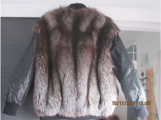 Autre Marque Silver Fox Fur Reversible Jacket with Removable Leather Sleeves Silvery - view 8