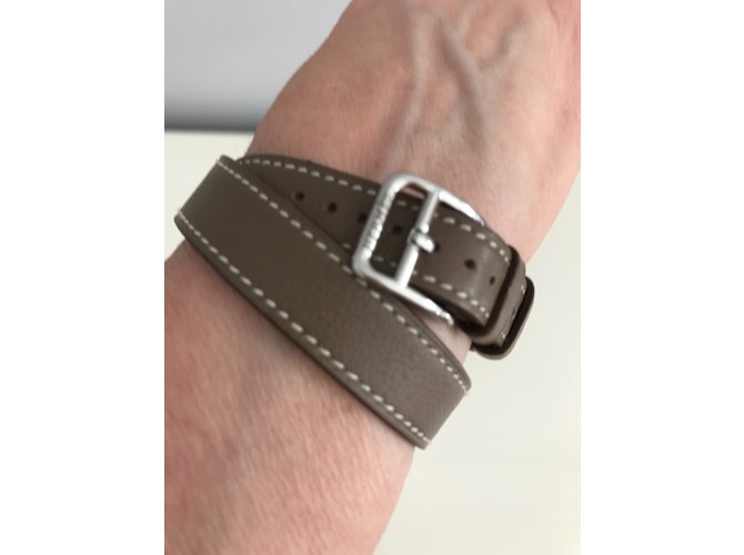 Kelly Hermès Esposas Gris - vista 6