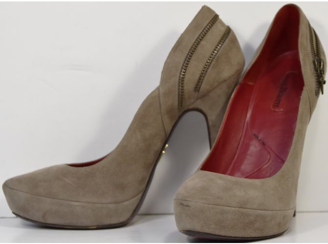 Cesare Paciotti Pumps Beige aus Hirschleder Größe 38 - Ansicht 3
