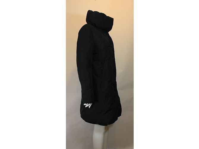 Moncler Long down jacket - view 3