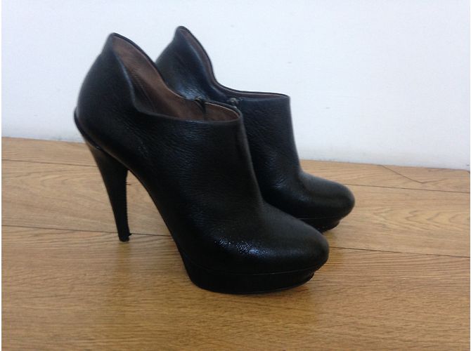 Décolleté Lanvin in pelle nera 40 Nero - vista 3